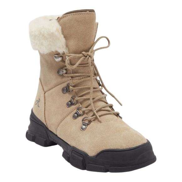 Religious Comfort Shoes - NWOT Religious Comfort Twin Sister Faux Fur Trimmed Boot - Sz 9